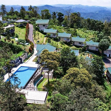 Hotel Aveda Munnar Mountains And Mist Extérieur photo