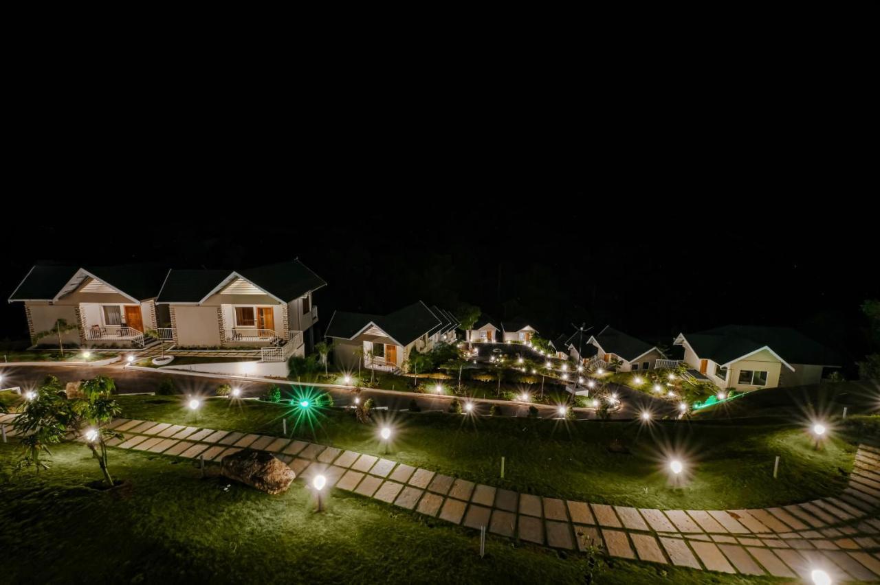 Hotel Aveda Munnar Mountains And Mist Extérieur photo